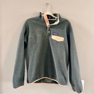 Patagonia Dark Green Fleece Snap Pullover with Cream Trim